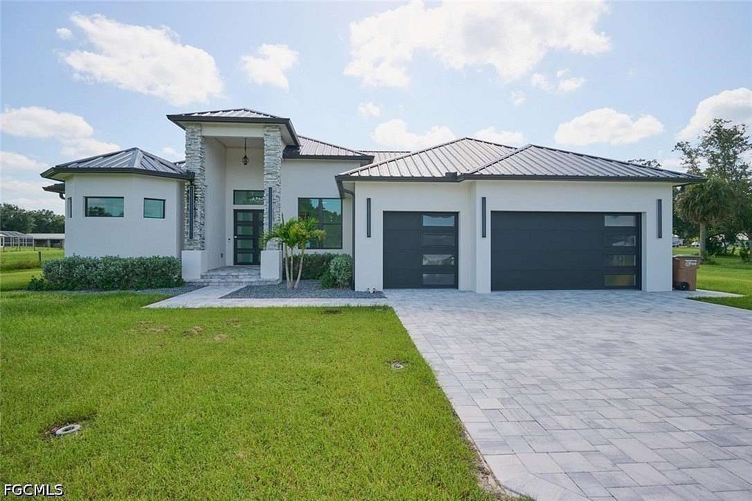 2.5 Acres of Land with Home for Sale in Fort Myers, Florida