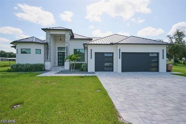 2.5 Acres of Land with Home for Sale in Fort Myers, Florida