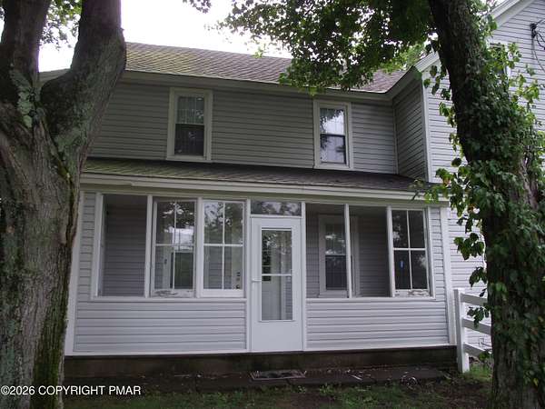 22.5 Acres of Land with Home for Lease in Saylorsburg, Pennsylvania