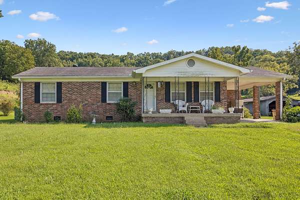 22.8 Acres of Agricultural Land with Home for Sale in Franklin, Tennessee