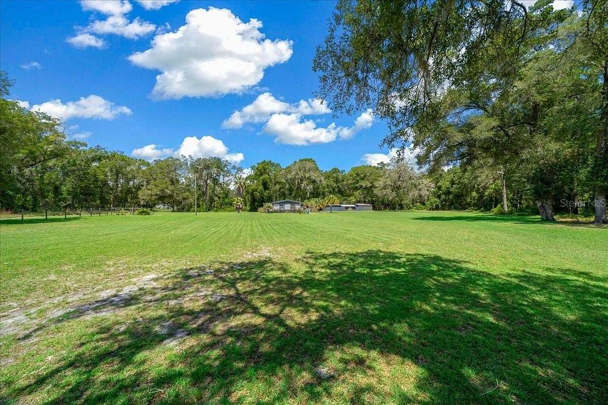 1.25 Acres of Residential Land for Sale in Dunnellon, Florida