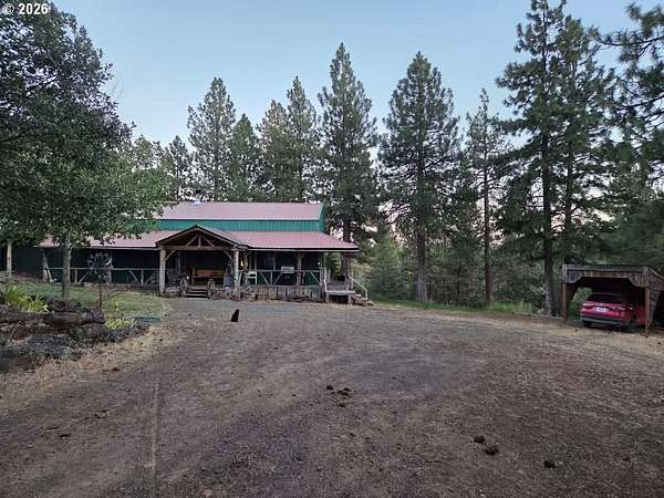 20 Acres of Land with Home for Sale in Goldendale, Washington