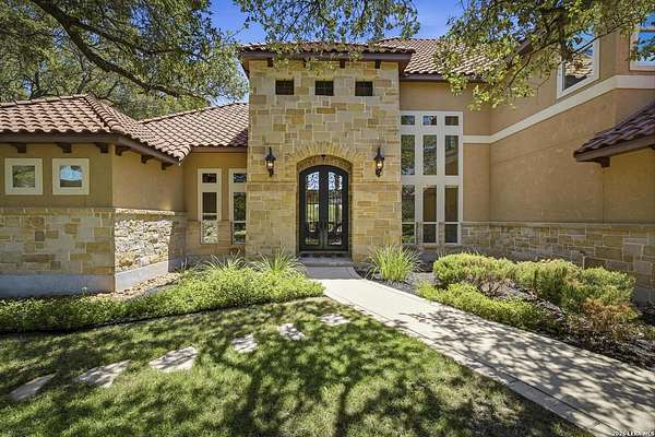 1.67 Acres of Land with Home for Sale in New Braunfels, Texas