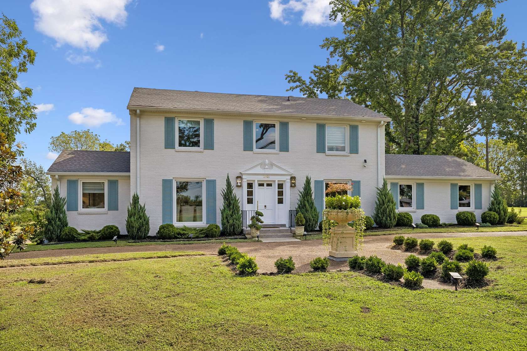 3.33 Acres of Land with Home for Sale in Nashville, Tennessee