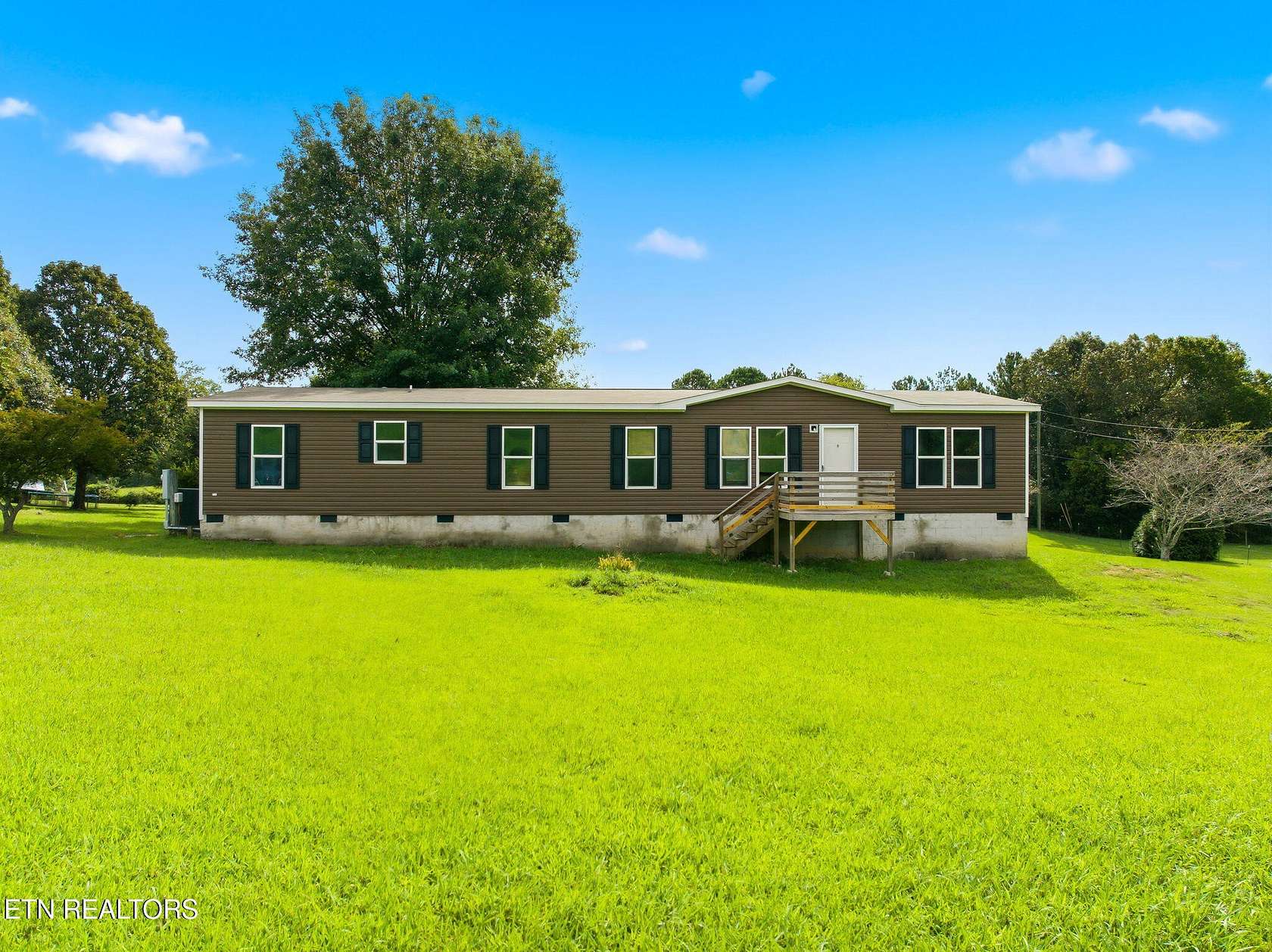 1.83 Acres of Land with Home for Sale in Madisonville, Tennessee