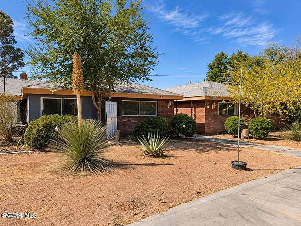 2.38 Acres of Land with Home for Sale in Lancaster, California