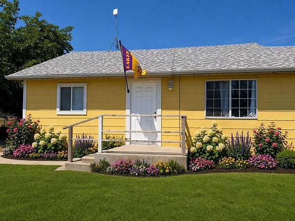 13.8 Acres of Land with Home for Sale in Reedley, California