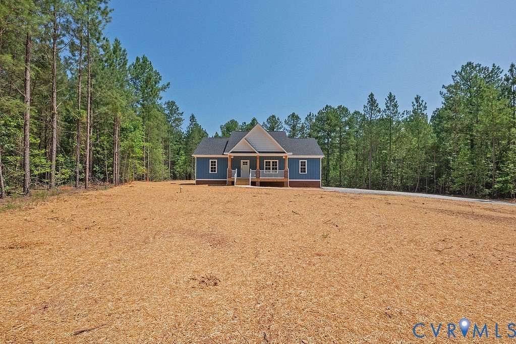 2 Acres of Land with Home for Sale in Arvonia, Virginia