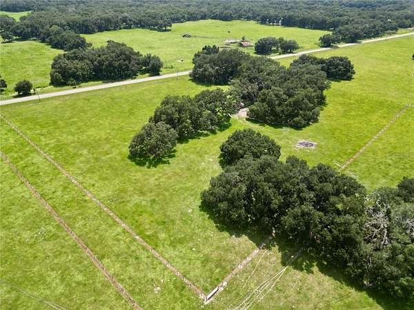 10 Acres of Land for Sale in Webster, Florida