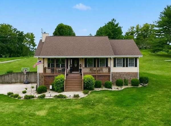 2 Acres of Land with Home for Sale in Winchester, Kentucky