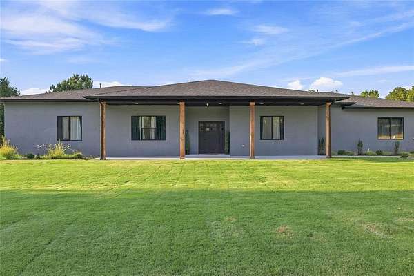 13 Acres of Land with Home for Sale in Choctaw, Oklahoma