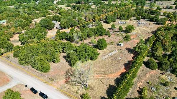 5 Acres of Residential Land for Sale in Blanchard, Oklahoma