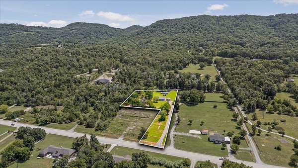 2.16 Acres of Land with Home for Sale in Ooltewah, Tennessee