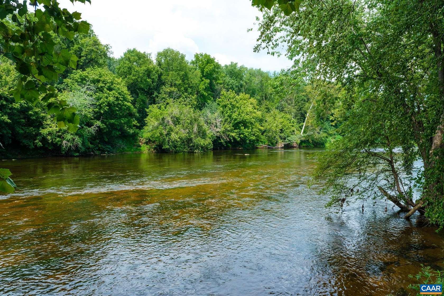 34.9 Acres of Land for Sale in Howardsville, Virginia