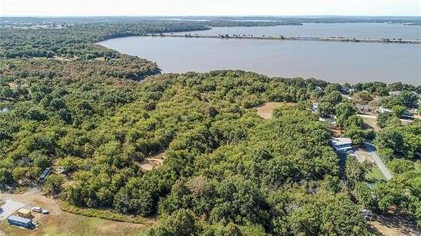 17 Acres of Recreational & Residential Land for Sale in Checotah, Oklahoma