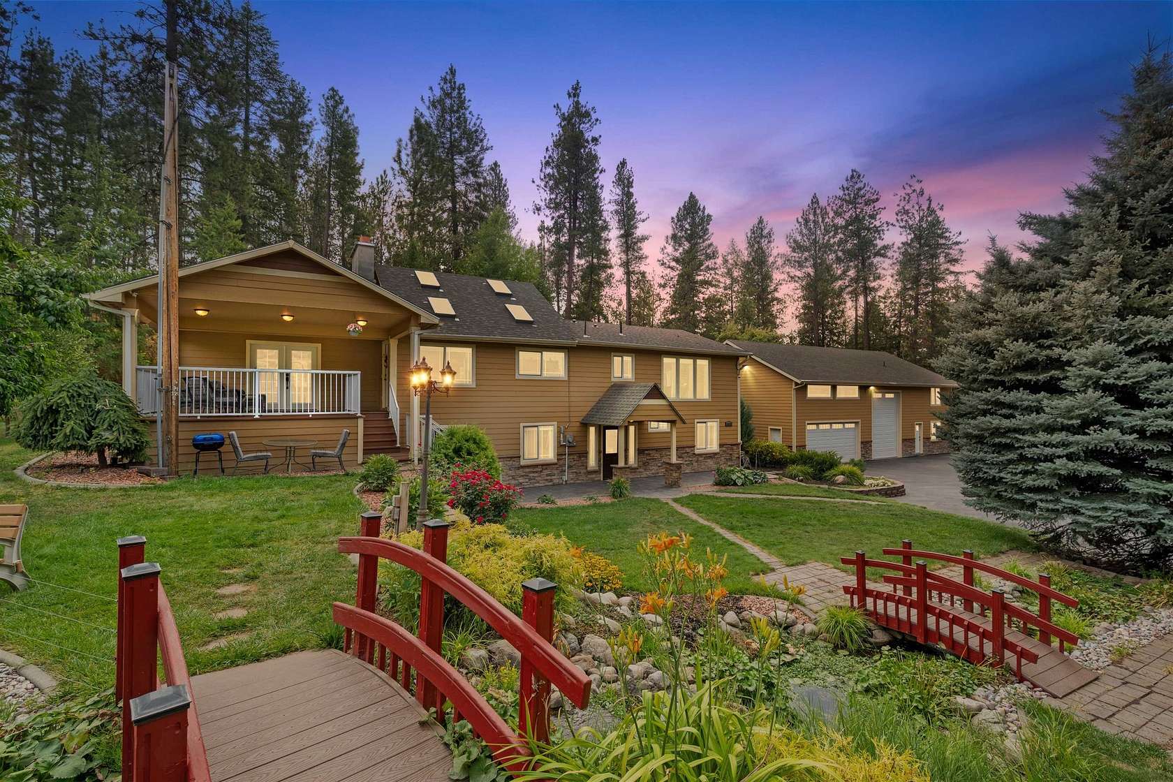 2.2 Acres of Land with Home for Sale in Spokane, Washington