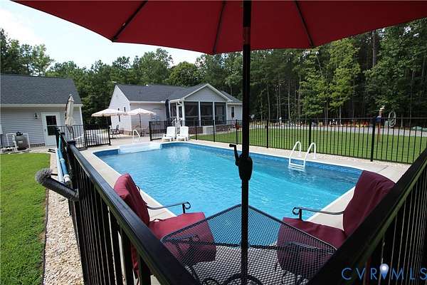 7 Acres of Land with Home for Sale in Center Cross, Virginia
