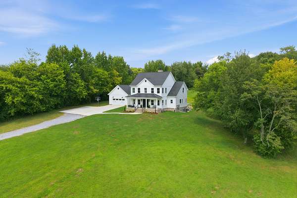 10.2 Acres of Land with Home for Sale in Eagleville, Tennessee