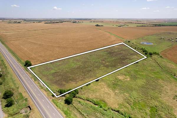 6.4 Acres of Land for Sale in Granger, Texas