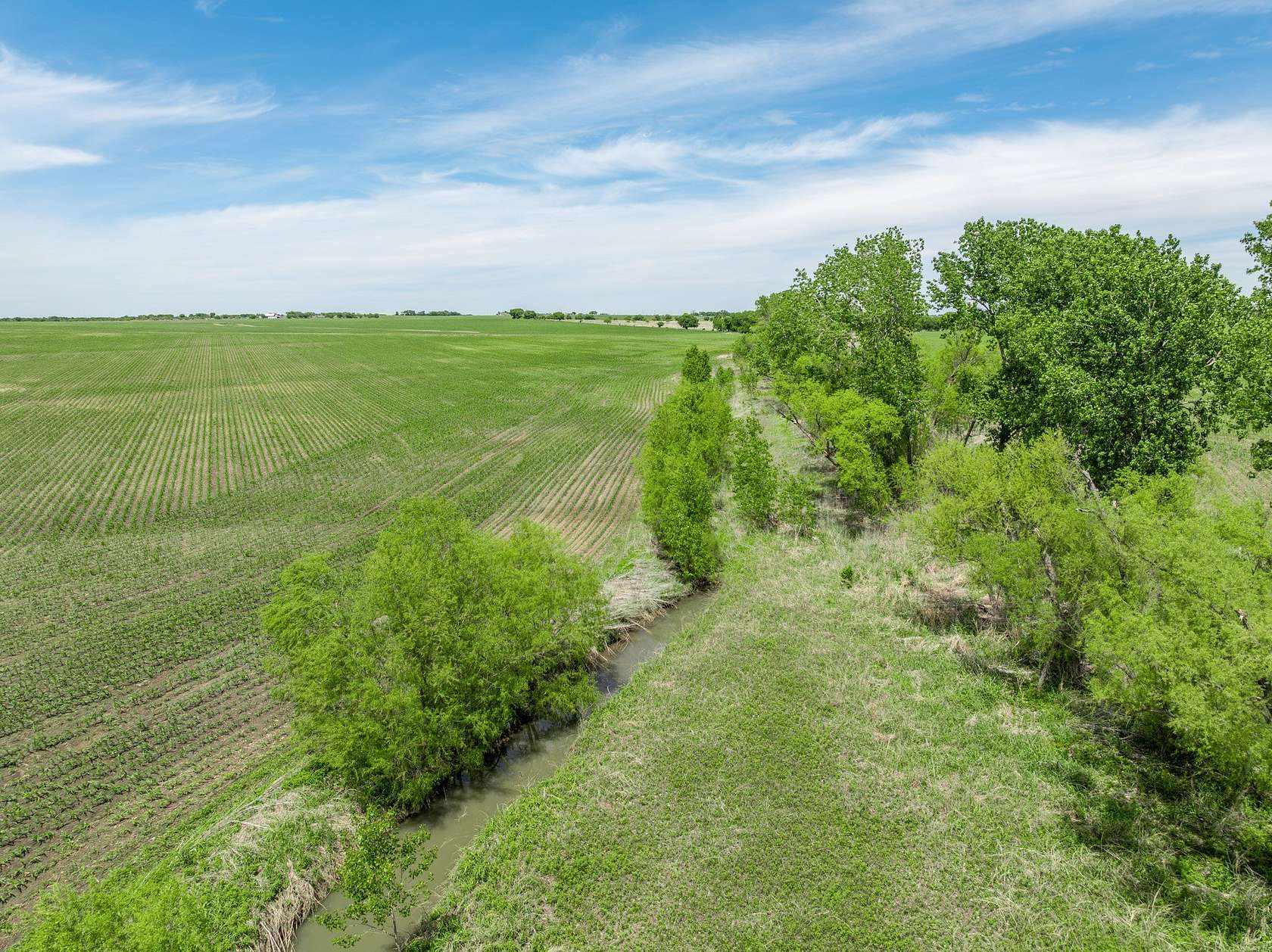 10 Acres of Land for Sale in Hillsboro, Texas
