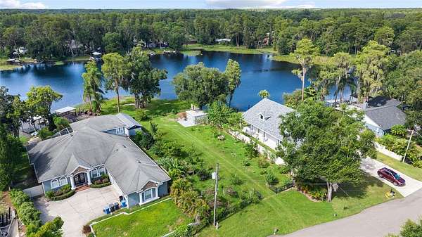 0.35 Acres of Residential Land for Sale in Tampa, Florida