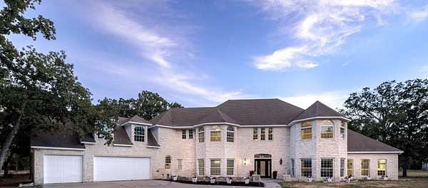 62.2 Acres of Land with Home for Sale in Royse City, Texas