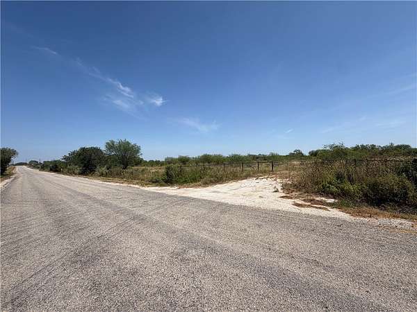 10.6 Acres of Recreational & Residential Land for Sale in Karnes City, Texas