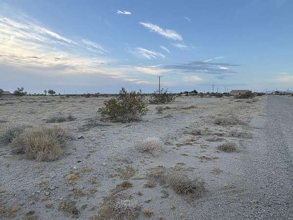 0.23 Acres of Residential Land for Sale in Thermal, California