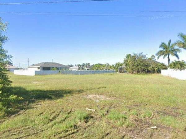 0.34 Acres of Residential Land for Sale in Cape Coral, Florida