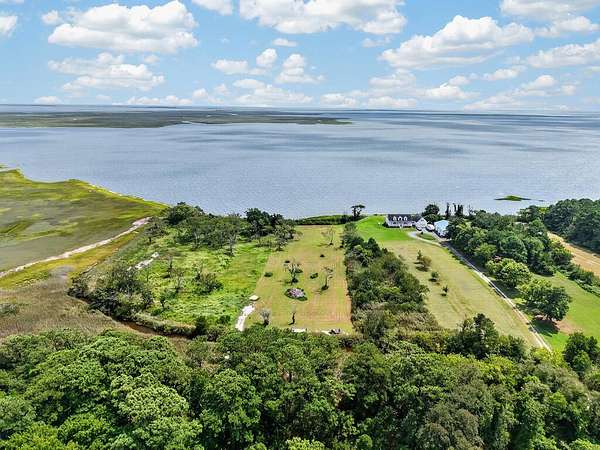 3.85 Acres of Residential Land for Sale in Quinby, Virginia
