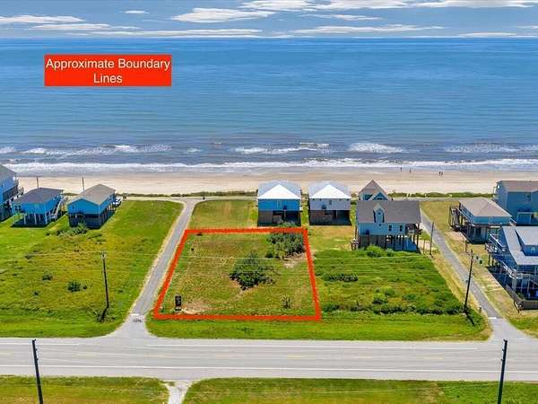 0.11 Acres of Residential Land for Sale in Gilchrist, Texas