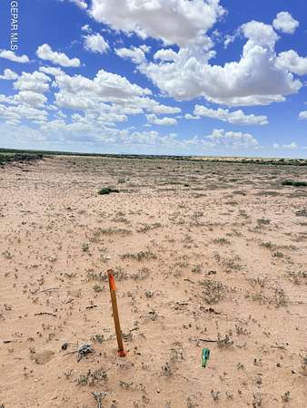 0.89 Acres of Residential Land for Sale in Horizon City, Texas