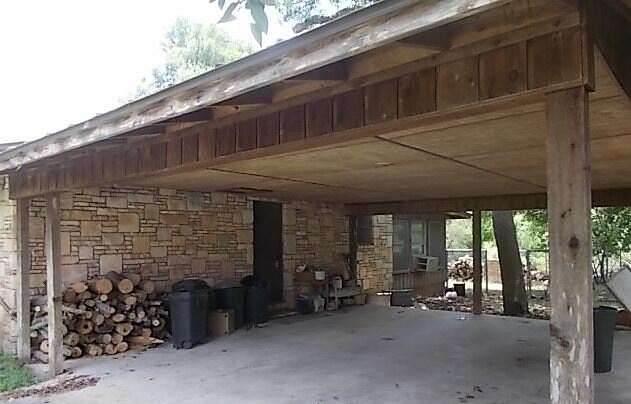 2.59 Acres of Land with Home for Sale in Kerrville, Texas