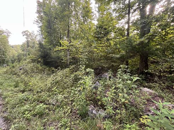 1.69 Acres of Residential Land for Sale in Somerset, Kentucky