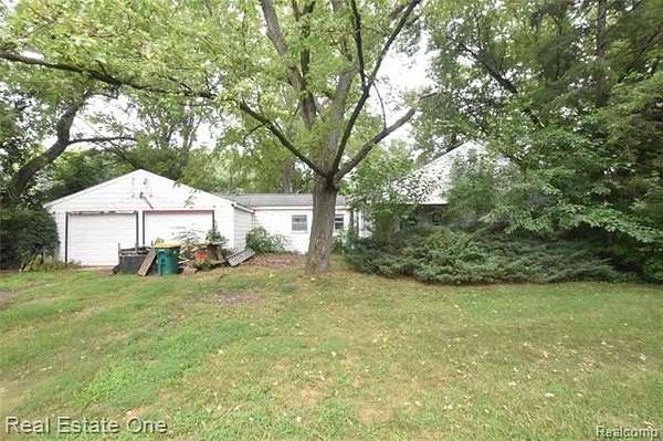 2.33 Acres of Land with Home for Sale in Wixom, Michigan