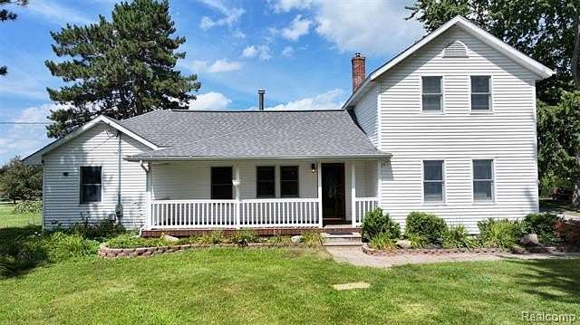 5 Acres of Land with Home for Sale in Tittabawassee Township, Michigan