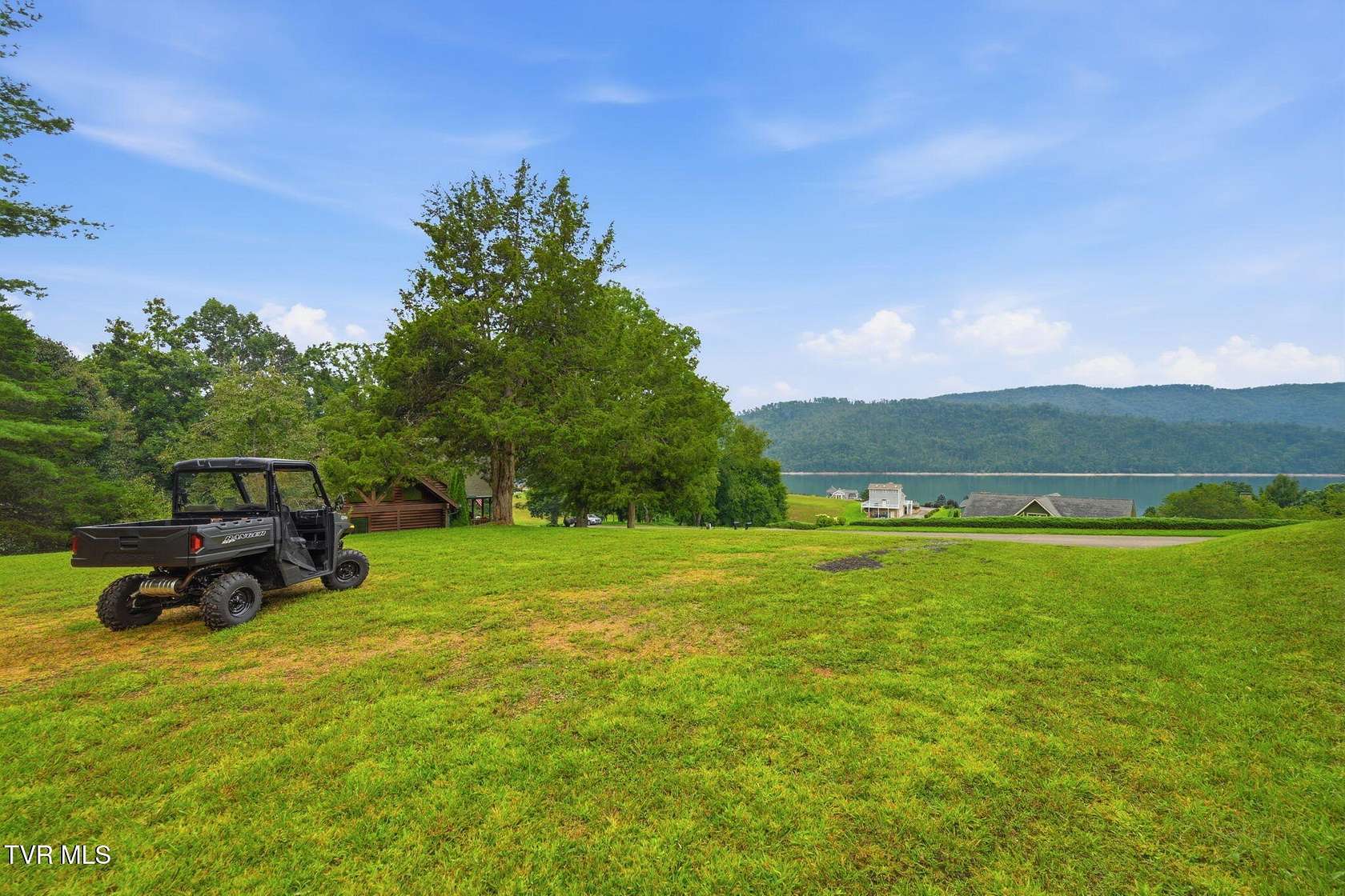 1.1 Acres of Residential Land for Sale in Butler, Tennessee