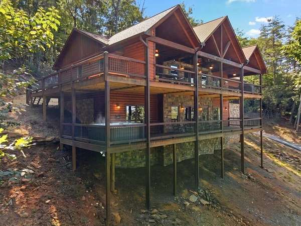 1.5 Acres of Land with Home for Sale in Mineral Bluff, Georgia