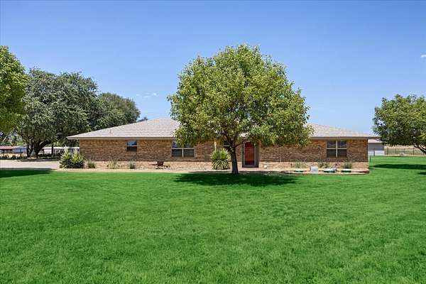 5.6 Acres of Land with Home for Sale in Granbury, Texas