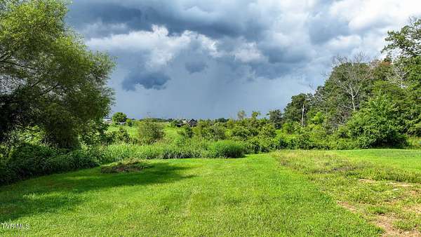 1 Acre of Residential Land for Sale in Whitesburg, Tennessee