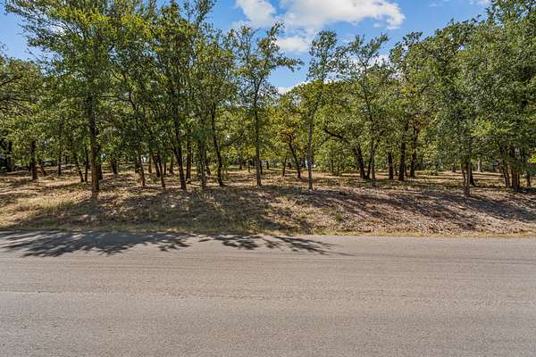 1 Acre of Residential Land for Sale in Flower Mound, Texas