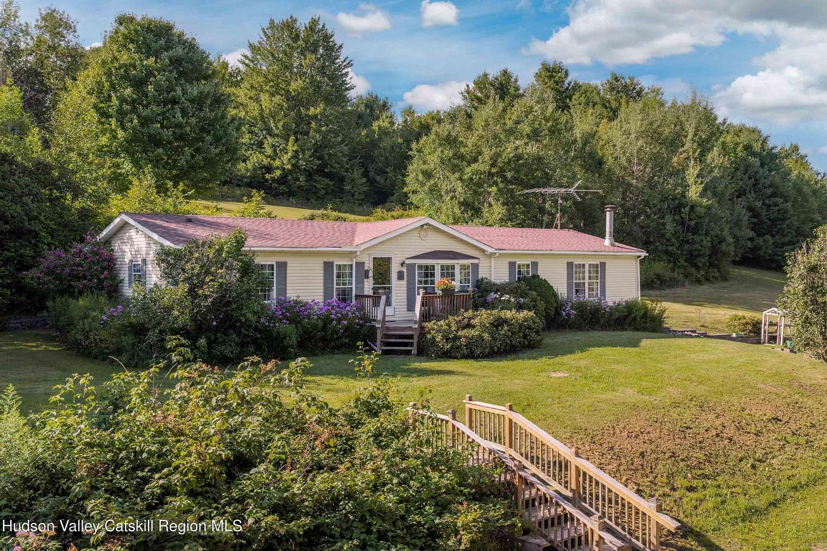 13.5 Acres of Land with Home for Sale in Gilboa, New York