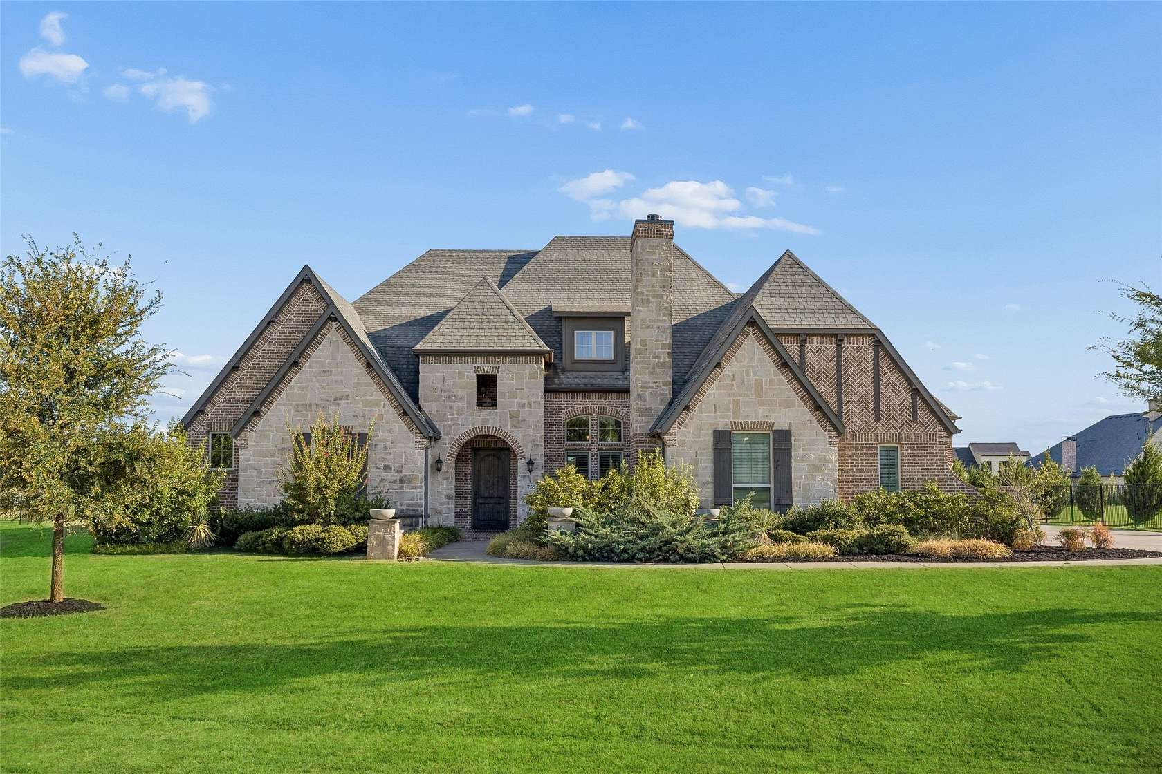 1.52 Acres of Land with Home for Sale in Lucas, Texas