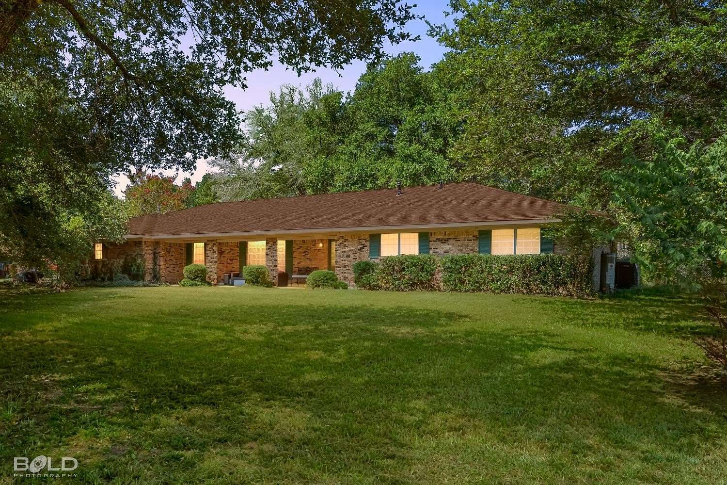 10 Acres of Land with Home for Sale in Plain Dealing, Louisiana