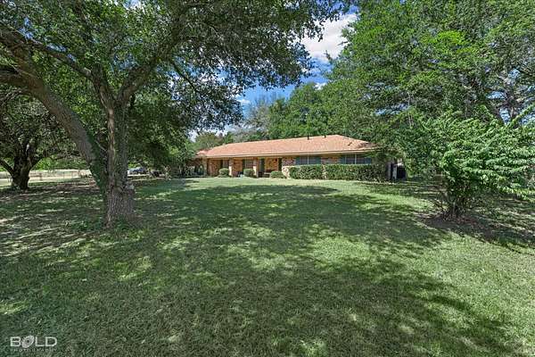 10 Acres of Land with Home for Sale in Plain Dealing, Louisiana