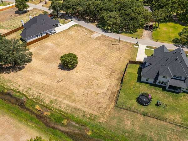 0.34 Acres of Residential Land for Sale in Arlington, Texas