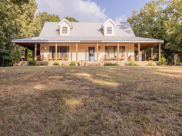19 Acres of Recreational Land with Home for Sale in Oakland, Mississippi