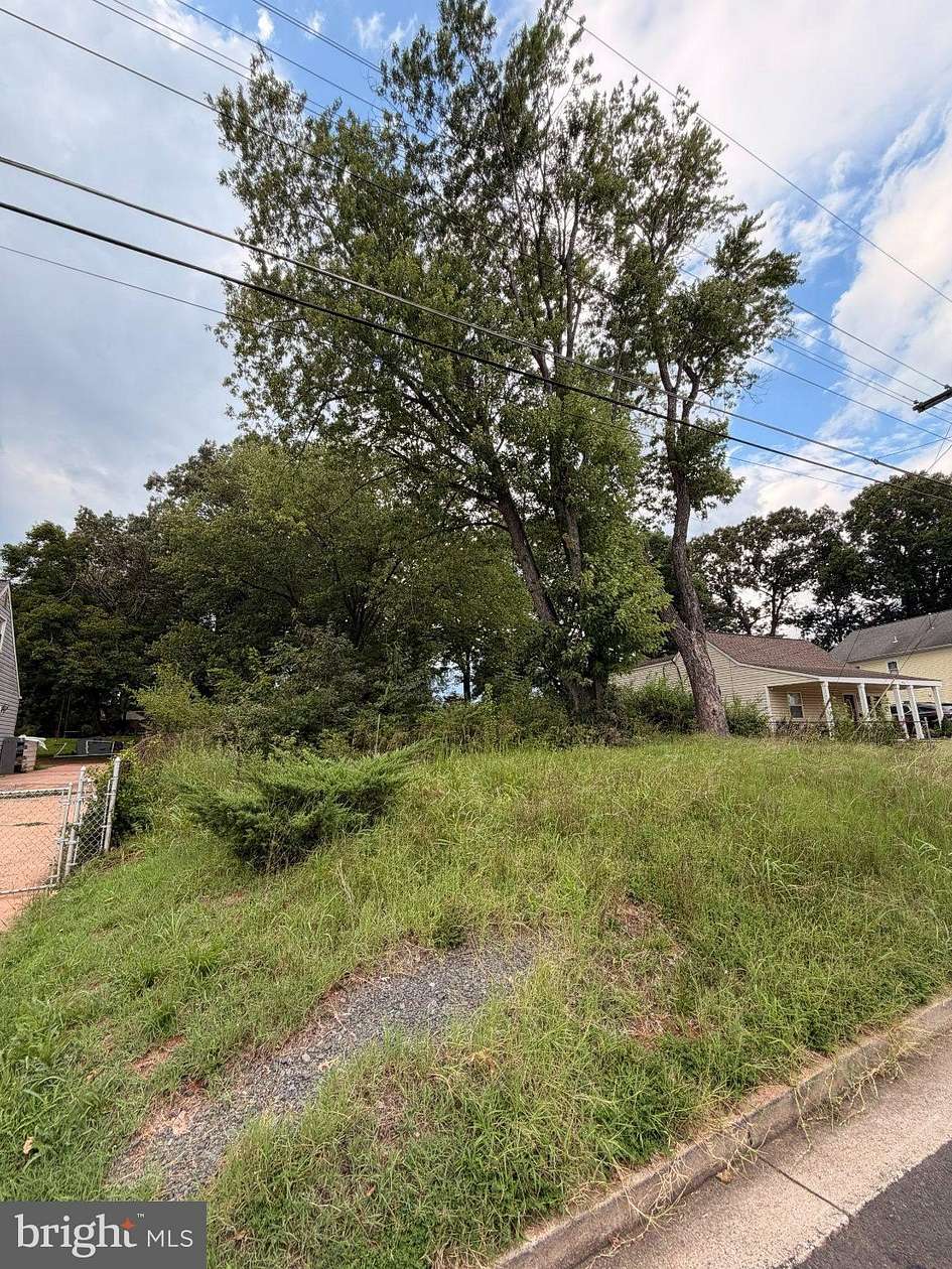 0.25 Acres of Land for Sale in Manassas Park, Virginia