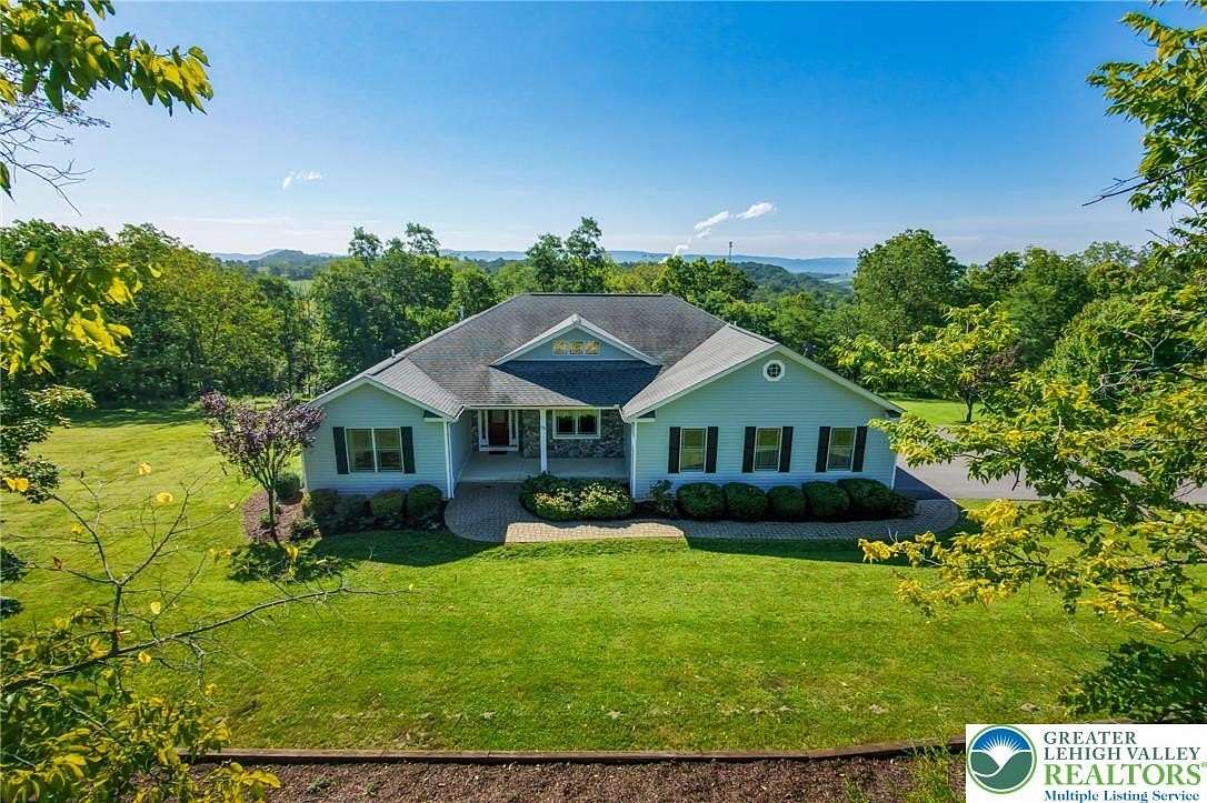 3.43 Acres of Land with Home for Sale in Upper Mount Bethel Township, Pennsylvania