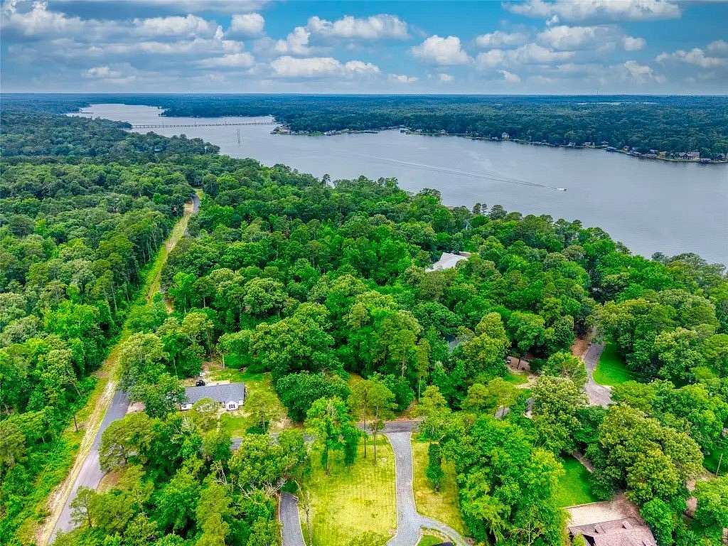 0.25 Acres of Residential Land for Sale in Scroggins, Texas